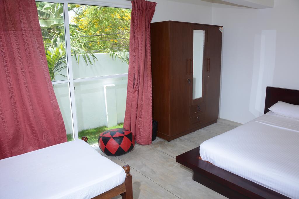 Hotel Tobiko Trikunamalaja Zewnętrze zdjęcie